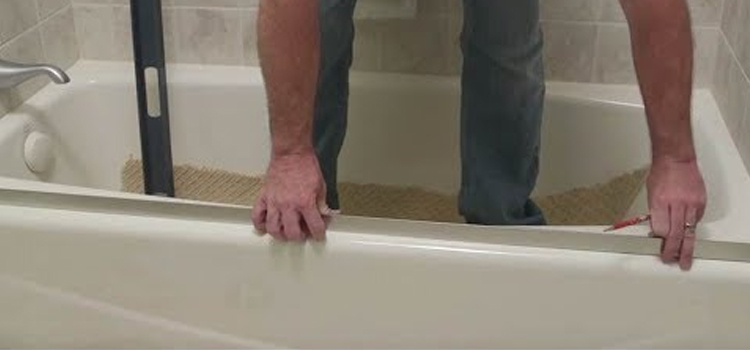 Sliding Shower Door Repair in La Palma